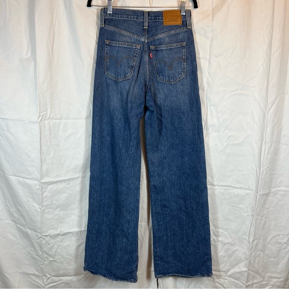 Levi’s rib cage wide leg high rise jeans medium wash 90s inspired - Picture 4 of 6